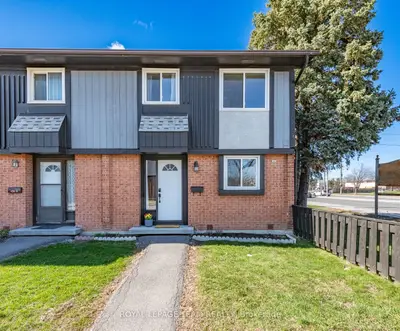 420 A Moodie Drive W 52, Bells Corners And South To Fallowfield, On K2h 8a6