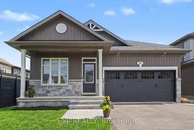 50 Zaatiik Grove, Blossom Park - Airport And Area, On K1x 0e5