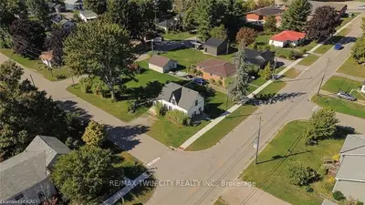 51 Victoria Street, Bayham, On N0j 1t0