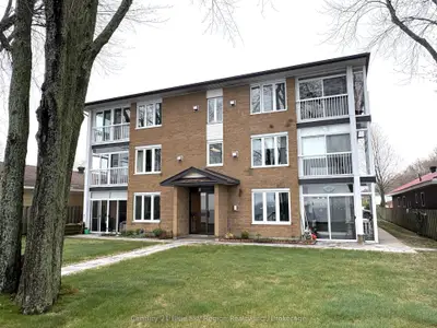 469 Lakeshore Drive S 301, North Bay, On P1a 2e2