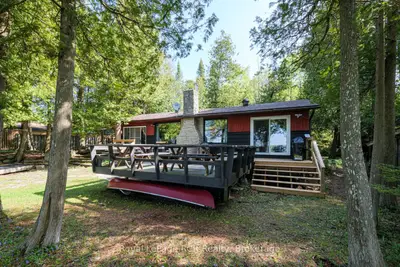 90 Berford Park Road, South Bruce Peninsula, On N0h 2t0
