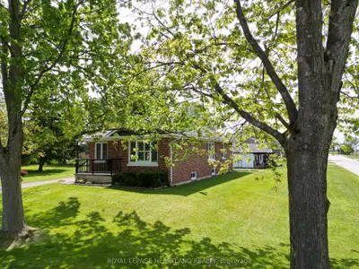 19 Centre Street, Bluewater, On N0m 2t0
