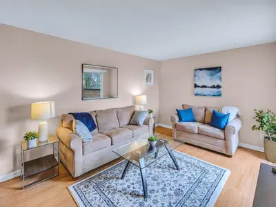 28 Underhill Crescent 3, Kitchener, On N2a 2s8