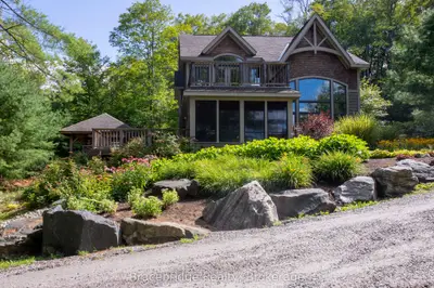 3876 Muskoka Rd 118 Highway W Sandfield 9 W9, Muskoka Lakes, On P0b 1j0