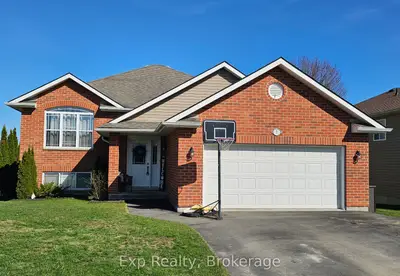 7 Rosewood Drive, Quinte West, On K0k 2c0