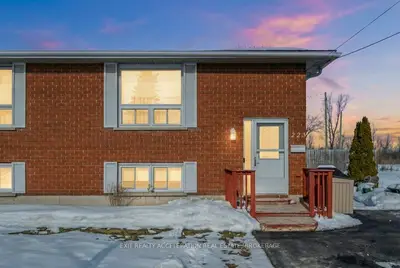 223 Newburgh Road, Greater Napanee, On K7r 1c8