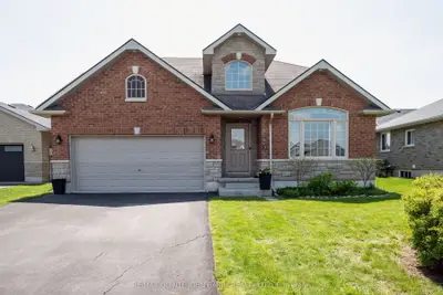 3 Spencer Court, Quinte West, On K8v 6x7