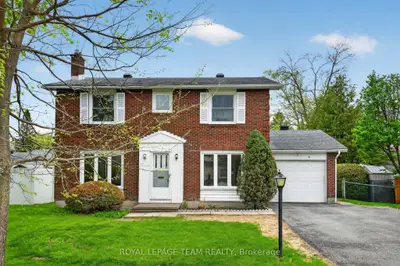 16 Parkglen Drive, Meadowlands - Crestview And Area, On K2g 3g9