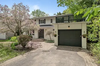 2228 Old Lilac Lane, Alta Vista And Area, On K1h 6h7