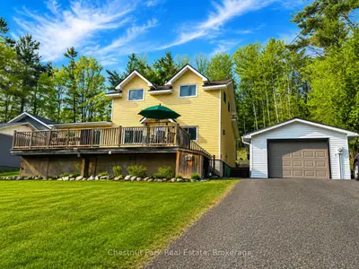 12 Ferndale Road, Muskoka Lakes, On P0b 1j0