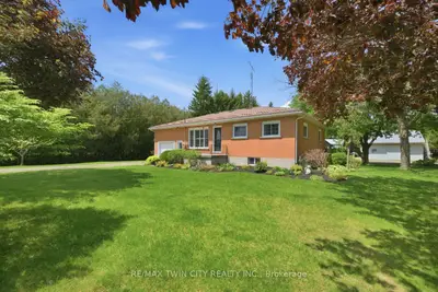 1451 Windham Centre Road, Norfolk, On N0e 2a0