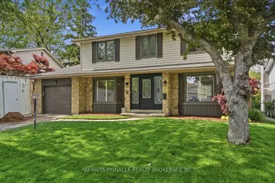 11 Runnymede Crescent, London North, On N6g 1z7