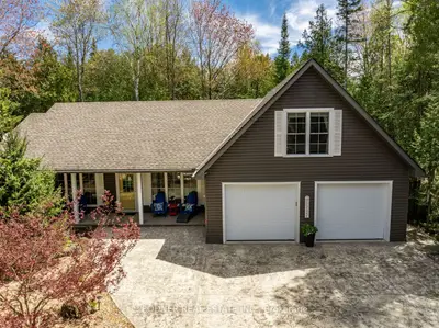 617 Bruce Avenue, South Bruce Peninsula, On N0h 2g0