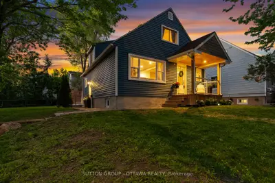 409 Blake Boulevard, Vanier And Kingsview Park, On K1l 6l1
