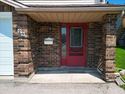 29 Southvale Road, St. Marys, On N4x 1b3