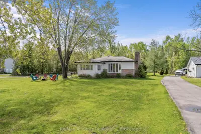 44 Trent Canal Road, Kawartha Lakes, On K0m 1n0