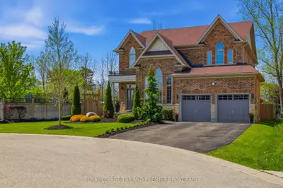 201 Dorchester Court, Woodstock, On N4s 7w2