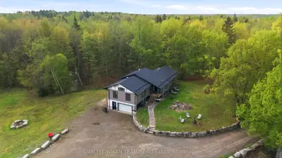377 Balmer Road, North Kawartha, On K0l 1a0