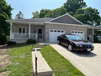 32 Victoria Street W, North Huron, On N0g 2w0