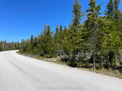 1035 Dorcas Bay Road, Northern Bruce Peninsula, On N0h 2r0