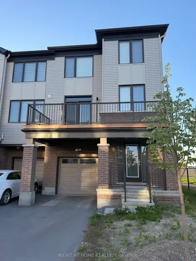 42 Stitch Mews, Stittsville - Munster - Richmond, On K0a 2z0