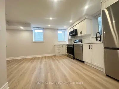 22 Gunn Avenue, Brantford, On N3t 0v3