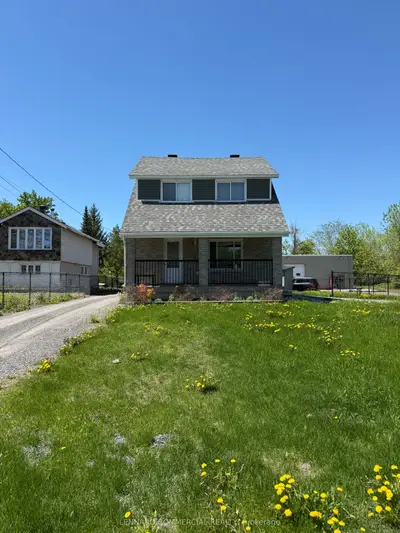5438 Bank Street, Blossom Park - Airport And Area, On K1x 1g9