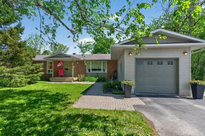 46 Fortune Street, Stittsville - Munster - Richmond, On K0a 2z0