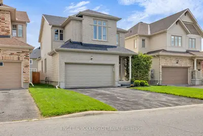 425 Cooks Mill Crescent, Blossom Park - Airport And Area, On K1v 2m9