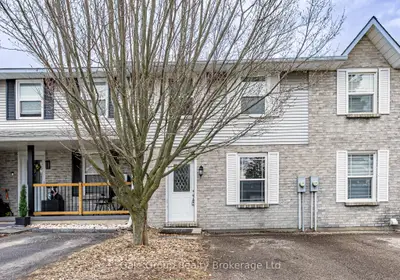39 Blandford Street 7, Woodstock, On N4s 7h7