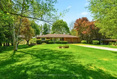 1252 Sodom Road, Hamilton, On L9h 5e2