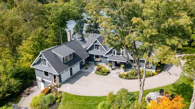 1079 Trillium Road, Muskoka Lakes, On P0b 1j0