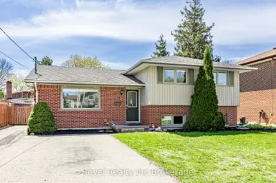 828 Warwick Street, Woodstock, On N4s 4r4