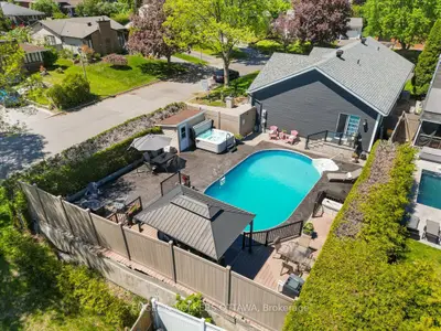 1005 Gold Crescent, Britannia Heights - Queensway Terrace N And Area, On K2b 8c4