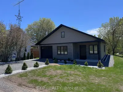 15 Zilney Street, Madawaska Valley, On K0j 1b0