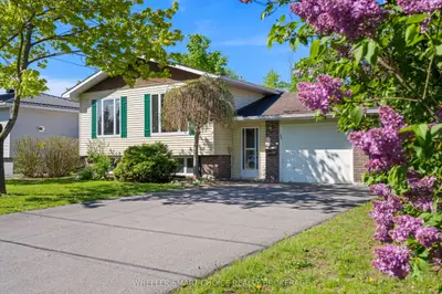 37 Dickinson Drive, South Stormont, On K0c 1m0