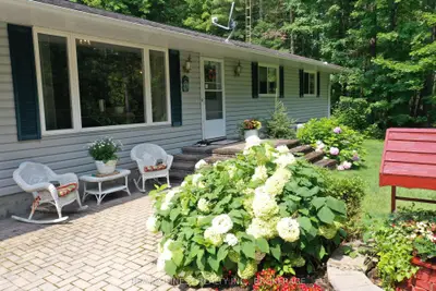162 Escott/ Rockport Road, Leeds And The Thousand Islands, On K0e 1r0