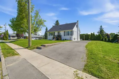 19 Coleman Drive, Quinte West, On K8v 3a5
