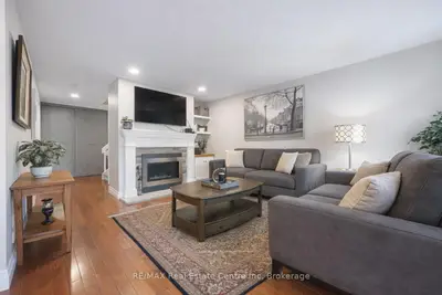 106 Woodlawn Road E 3, Guelph, On N1e 1b7
