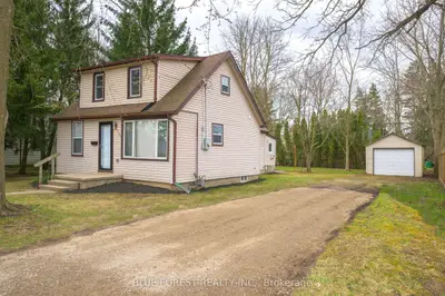 186 Victoria Street, Southwest Middlesex, On N0l 1m0