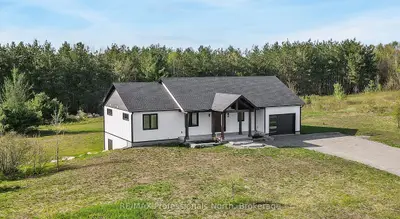 1058 Piper Glen Road, Minden Hills, On K0m 2k0