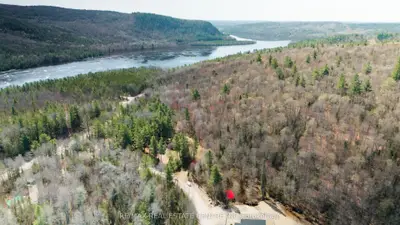 34 Laurentian Crescent, Mattawan, On P0h 1v0