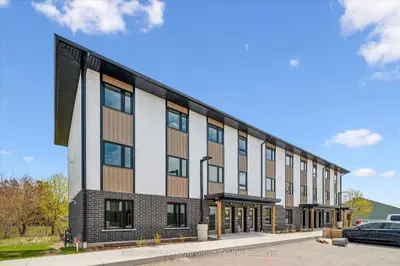 465 Garafraxa Street W 4, Centre Wellington, On N1m 1c6