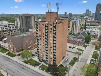 64 Benton Street 304, Kitchener, On N2g 4l9