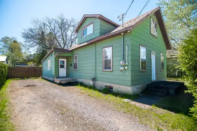 1008 Bronx Street, Pembroke, On K8a 6g5