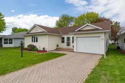 7 Cretney Drive, Prince Edward County, On K0k 3l0