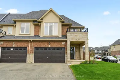 131 Sonoma Lane, Hamilton, On L8e 0j9