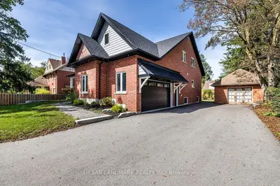 214 Aberdeen Avenue, Peterborough, On K9h 3y1