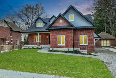 214 Aberdeen Avenue, Peterborough, On K9h 3y1