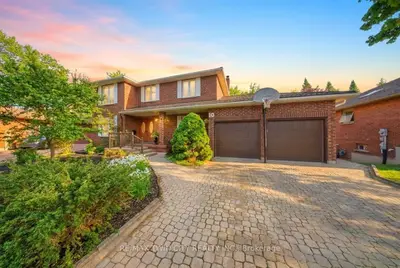 10 Riva Ridge, Brantford, On N3p 1r9
